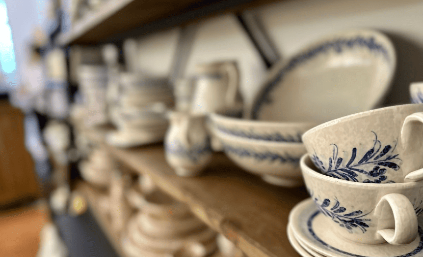 Mesas con alma andaluza: inspiración de feria, lunares y flores