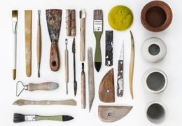 ¿Cuáles son las herramientas para hacer ceramica artesanal?